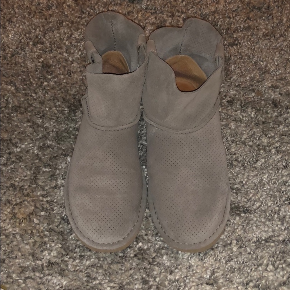 Ugg Minis